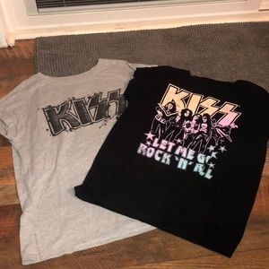 kiss t-shirt bundle. (Size S)